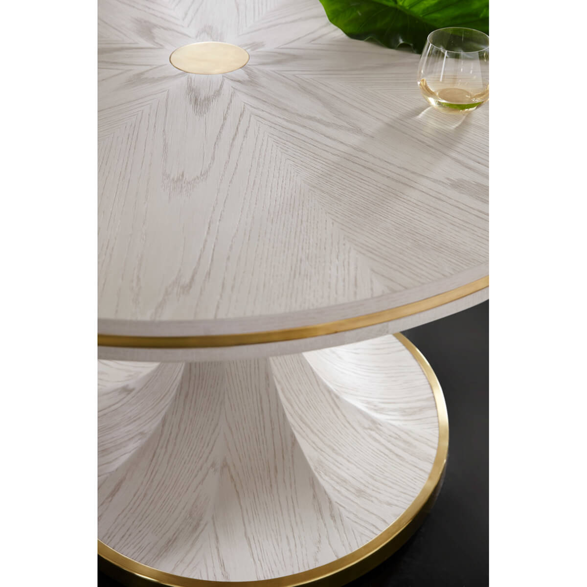 Table centrale blanche Art déco