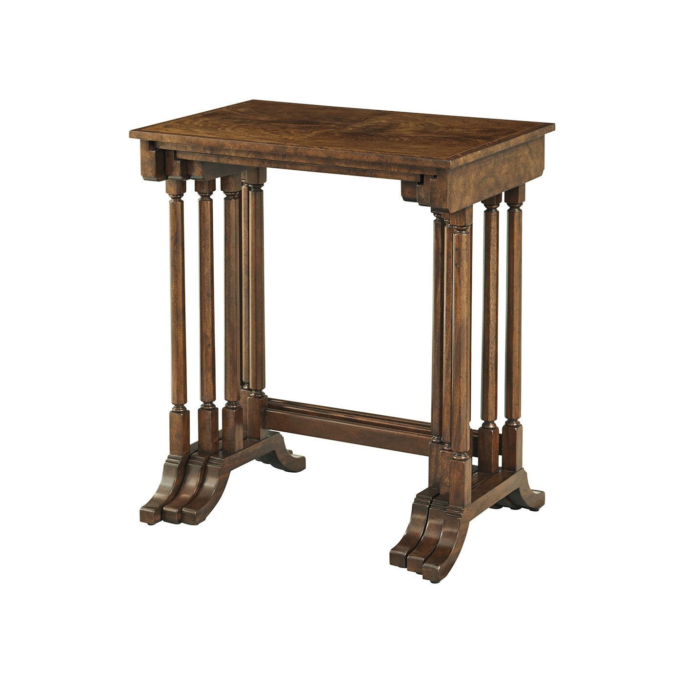 Tables gigognes classiques