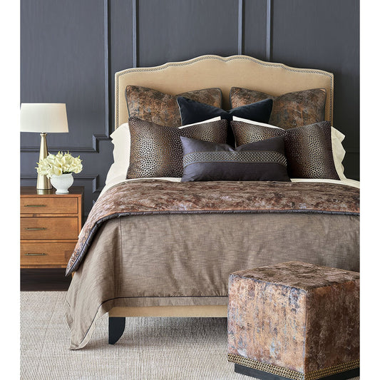 Pouf cube en velours cuivré