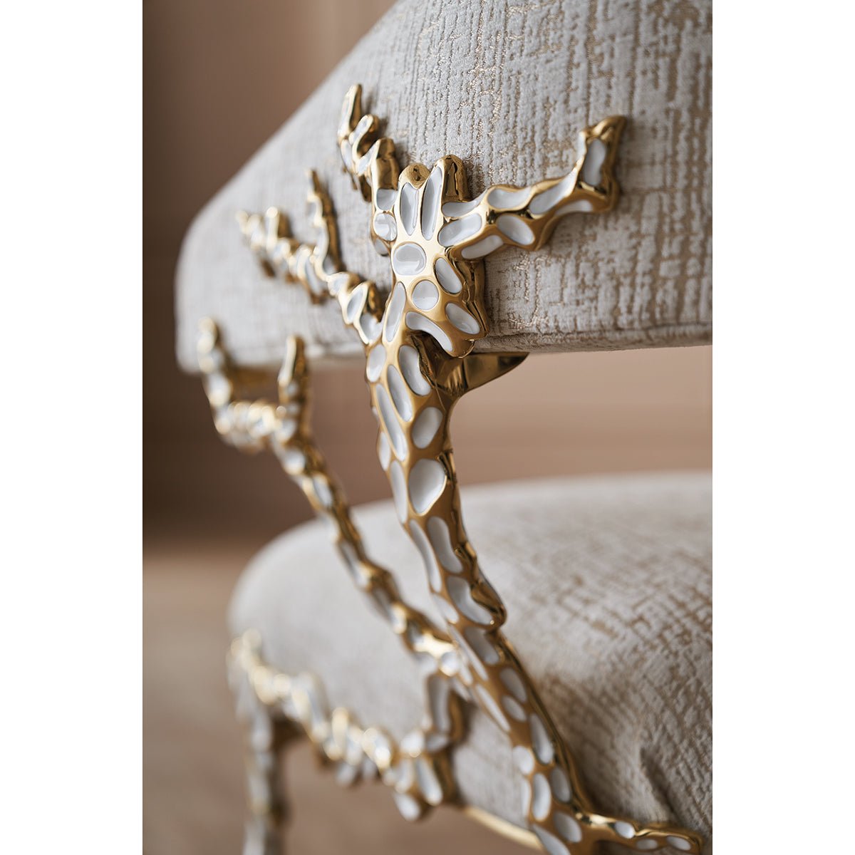 Dazzling Modern Chair