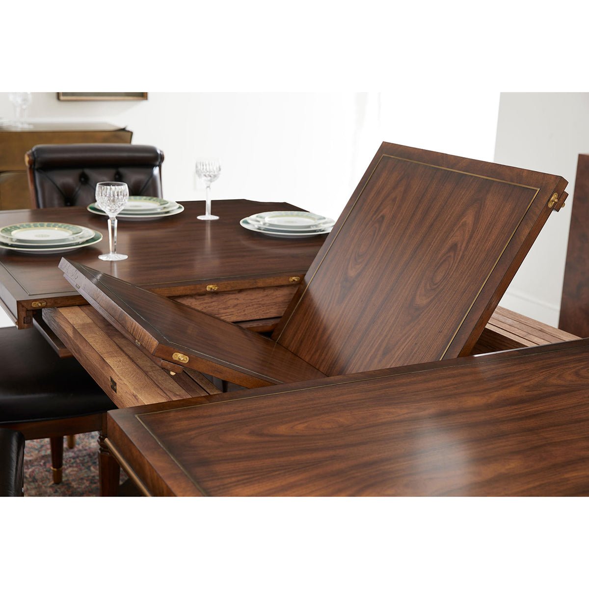 English Traditional Extension Dining Table