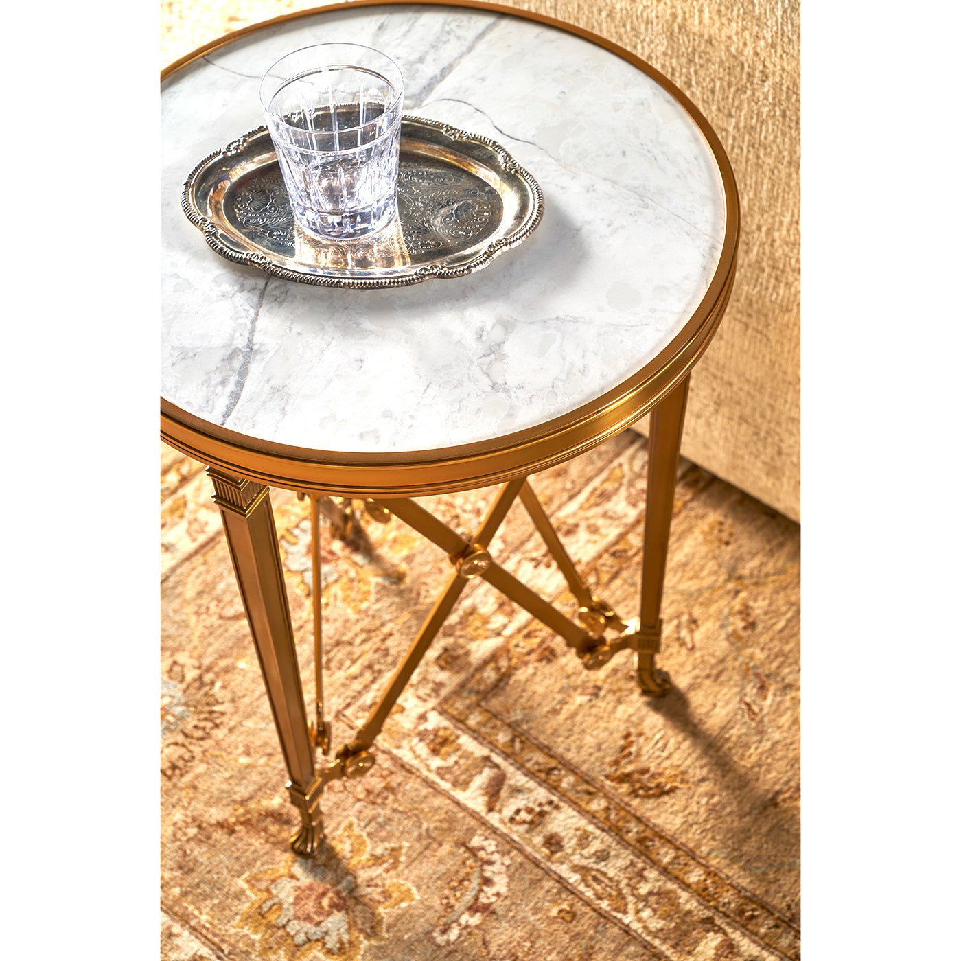 Table d'appoint ronde de style Empire français