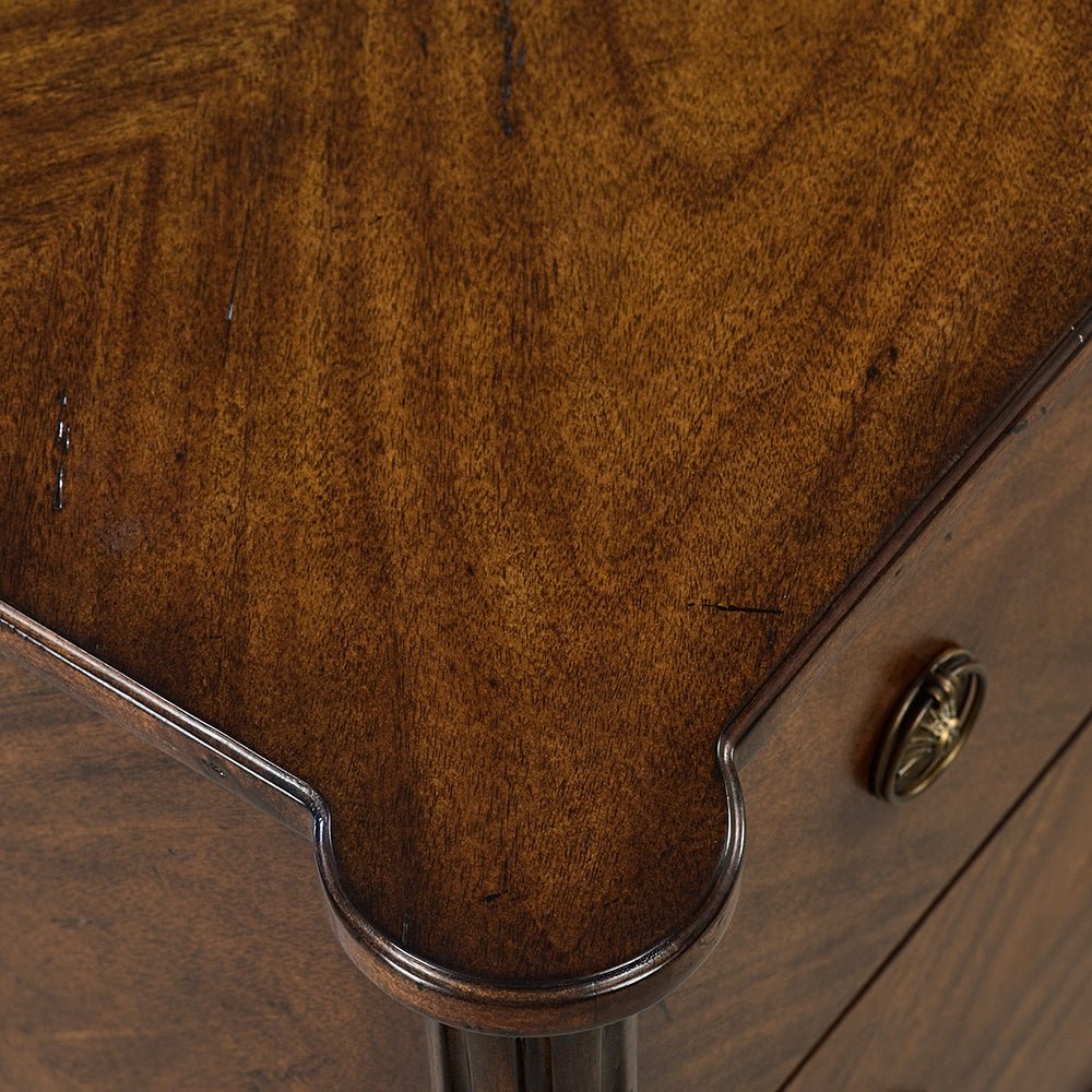Table de chevet française Louis XVI