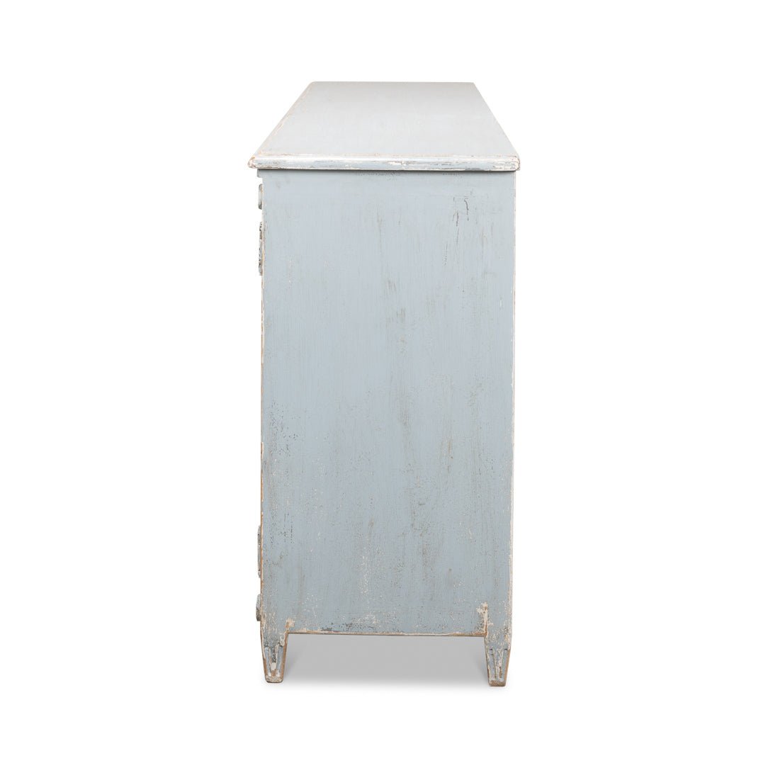 Buffet provincial français peint en bleu