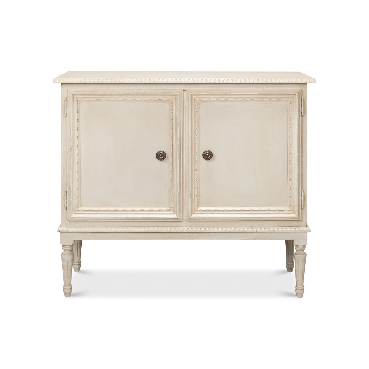 Meuble d'appoint peint de style provincial français