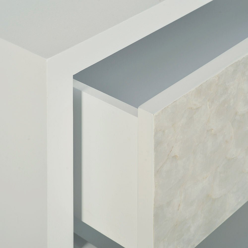 Commode minimaliste glamour