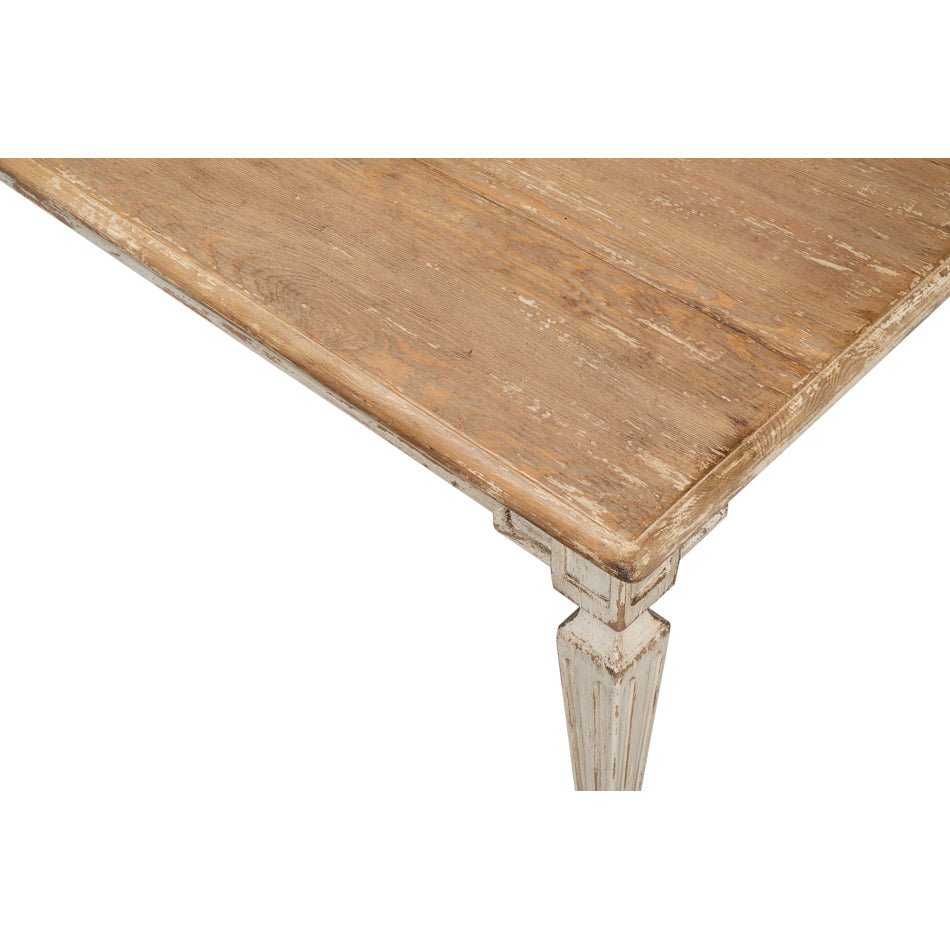 Table de salle à manger provinciale française grise