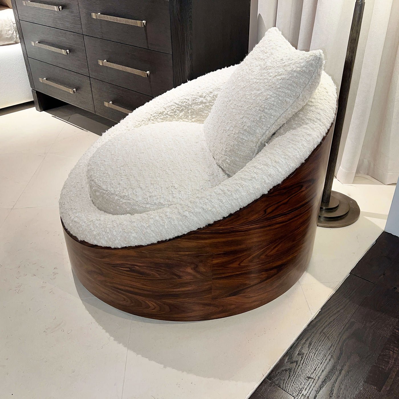 Fauteuil de salon du milieu du siècle