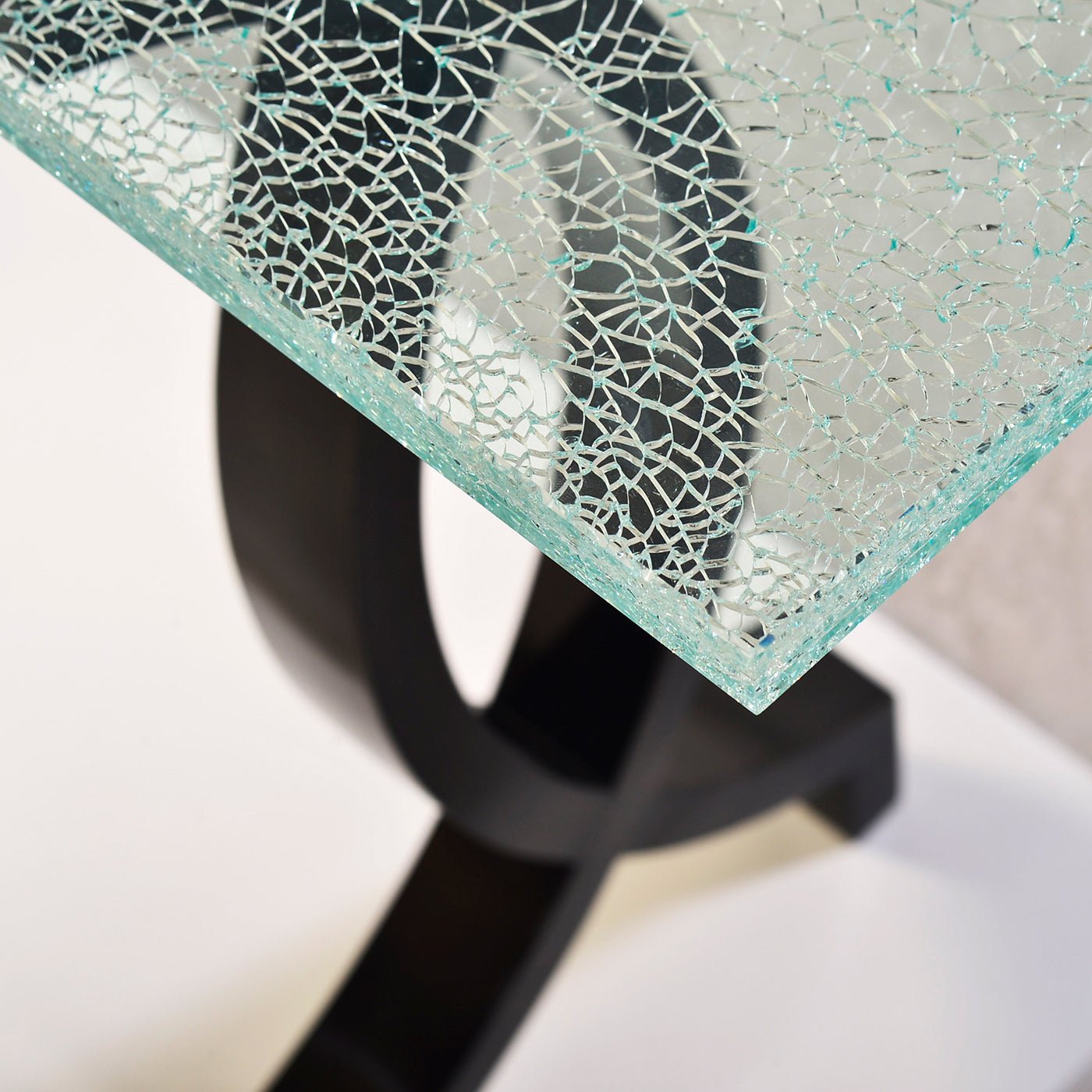 Table console moderne avec plateau en verre