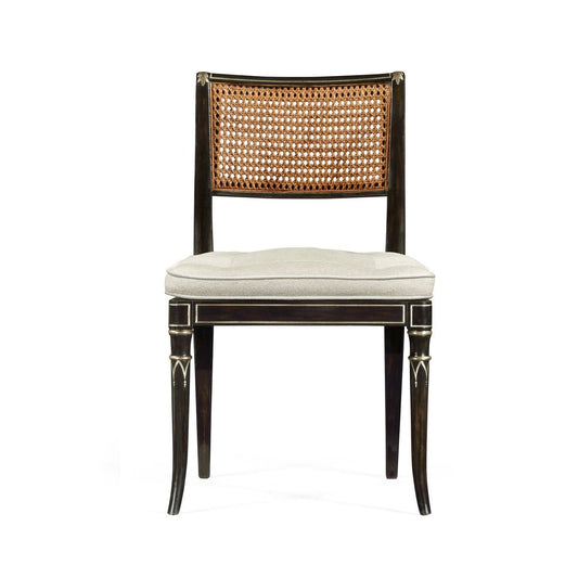 Chaise de salle à manger peinte de style Régence