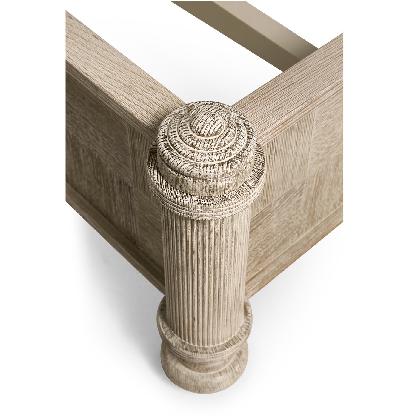 Rustic Washed Pencil Post Bed