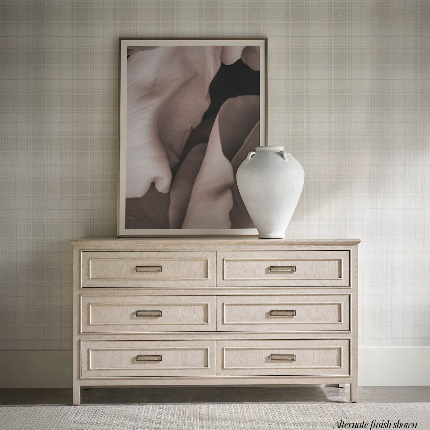 Commode à six tiroirs en chêne brun