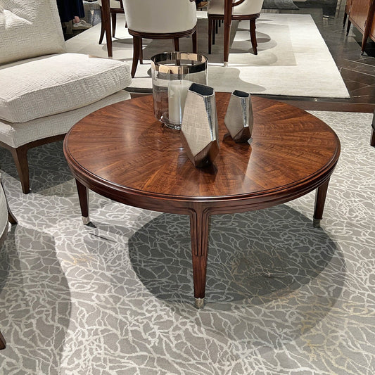 Table basse ronde Art déco en noyer