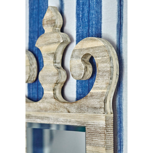 Miroir à volutes classique blanchi à la chaux