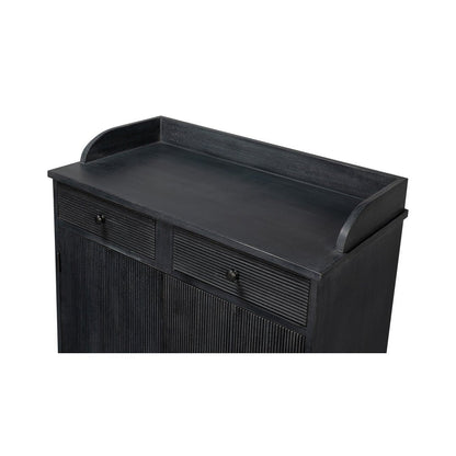 Armoire en pin noir récupéré