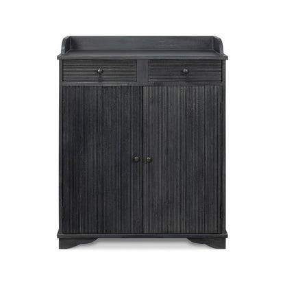 Armoire en pin noir récupéré