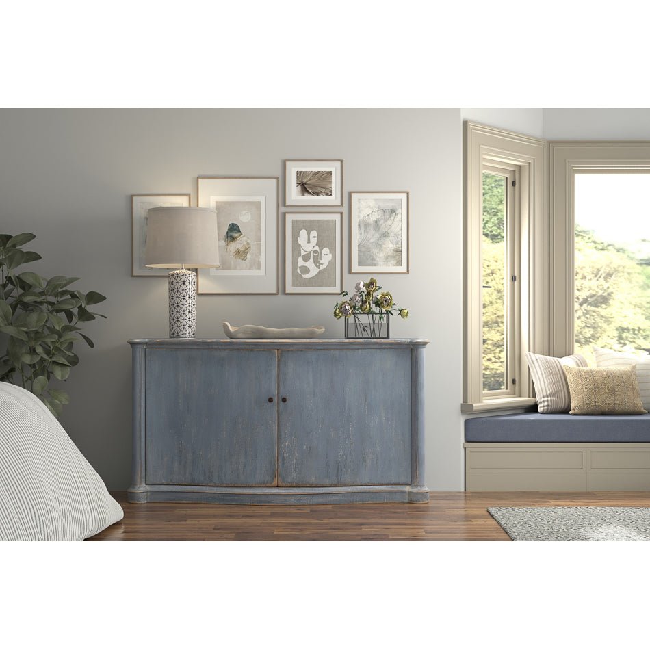 Buffet campagnard peint en bleu