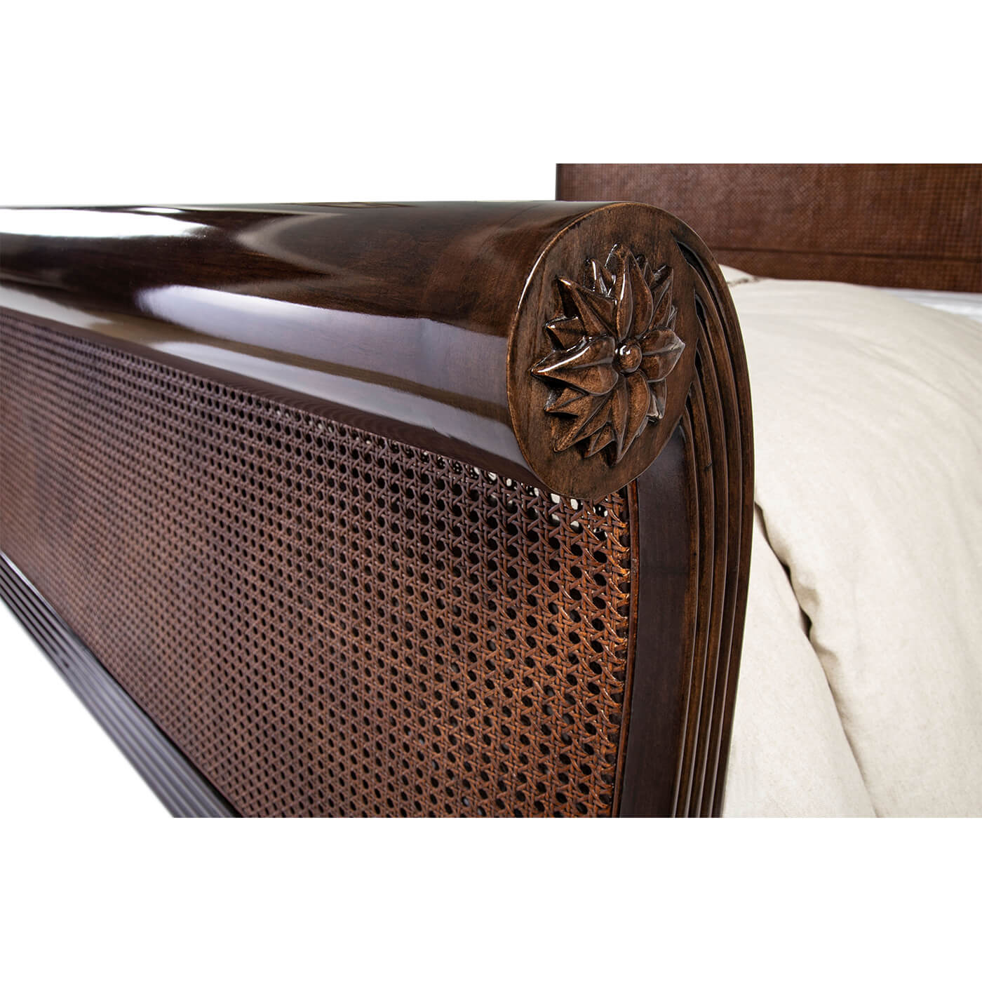 Lit queen-size Regency en rotin 