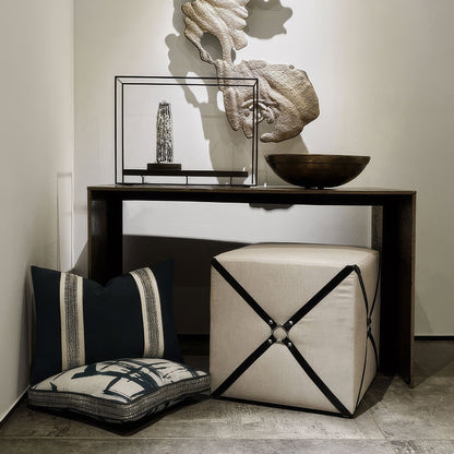 Pouf cube harnais