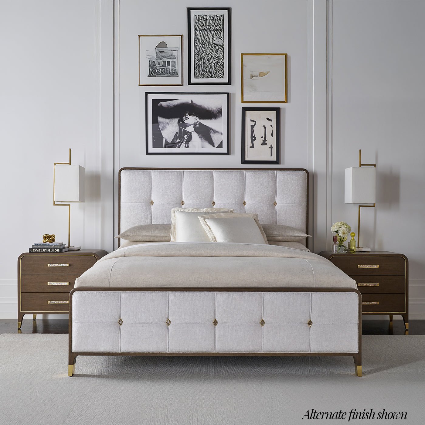Lit king size rembourré Hollywood Regency - Finition claire