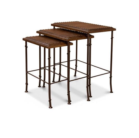 Tables gigognes avec plateau en cuir