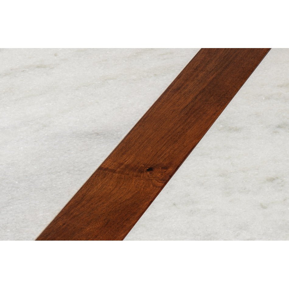 Table à manger moderne avec plateau en marbre géométrique