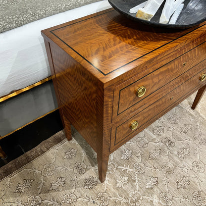 Northern European Style Commode