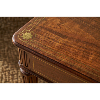 Table basse rectangulaire de style Régence