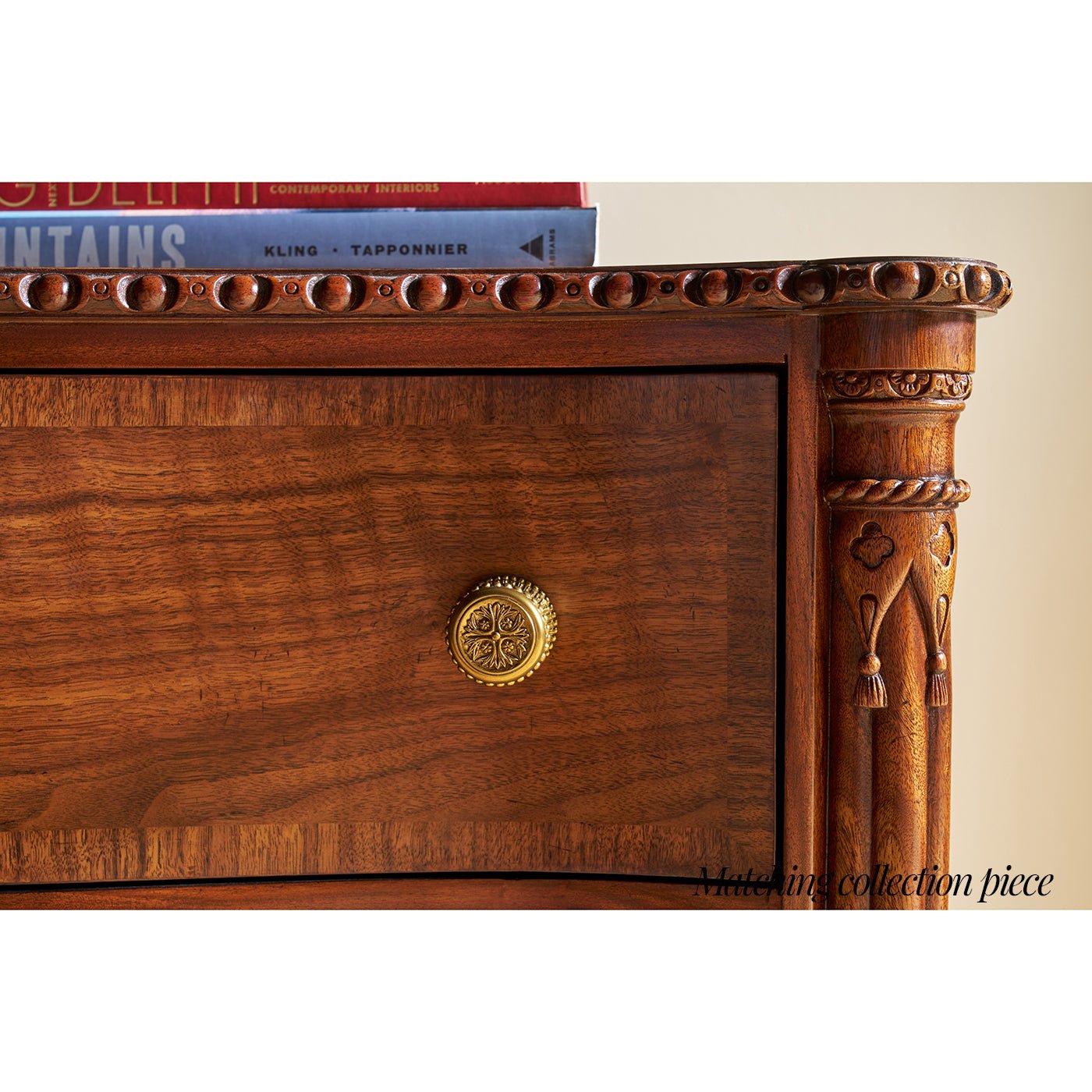 Petite table de chevet anglaise