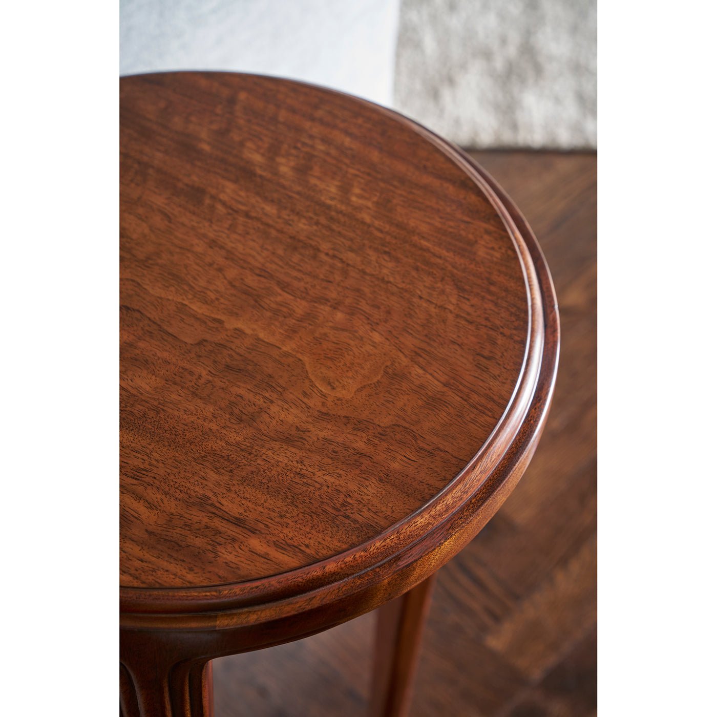 Table d'appoint ronde Art déco en noyer